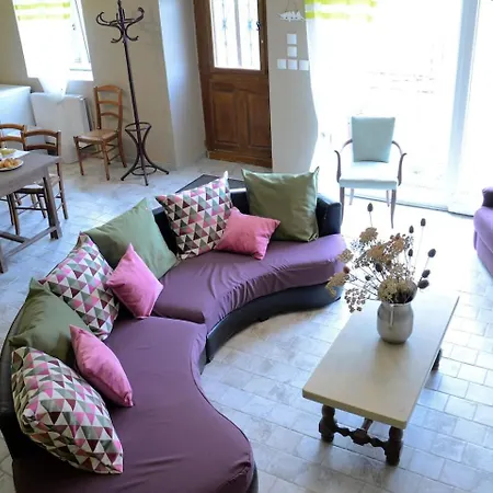 Grand Logis Des Chouettes, 5 Chambres, Proche De Verdun Et Ses Sites De La Grande Guerre *