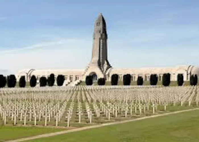 Grand Logis Des Chouettes, 5 Chambres, Proche De Verdun Et Ses Sites De La Grande Guerre *