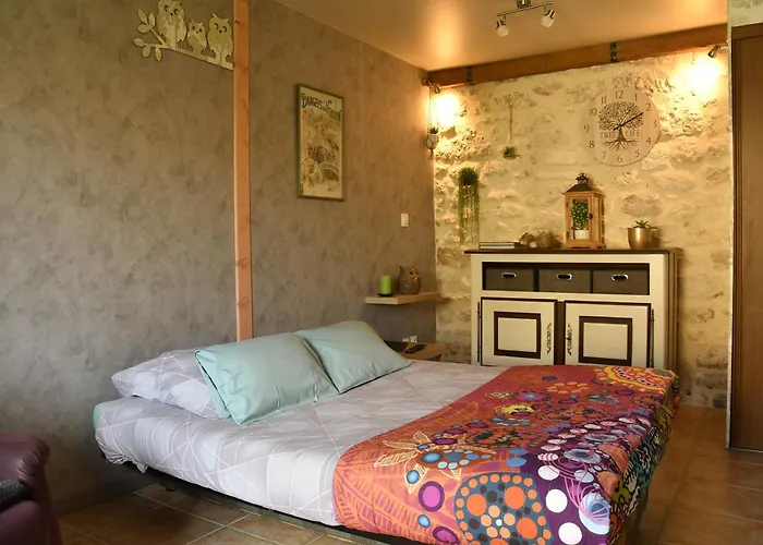 Grand Logis Des Chouettes, 5 Chambres, Proche De Verdun Et Ses Sites De La Grande Guerre * Chatillon-sous-les-Cotes