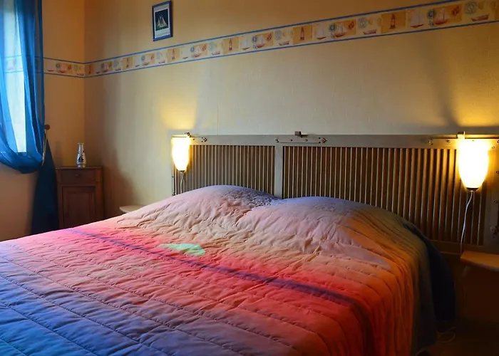 Tatil Evi Grand Logis Des Chouettes, 5 Chambres, Proche De Verdun Et Ses Sites De La Grande Guerre